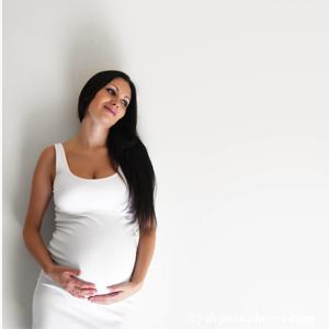 picture of chiropractic treatment of a Vancouver pregnant patient
